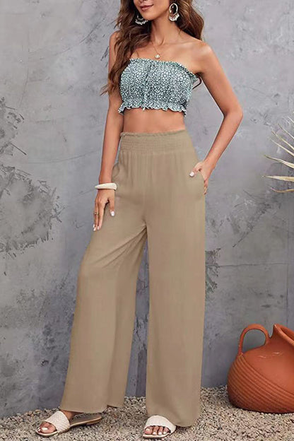 Sophisticated Trousers with a Clean Classic Look