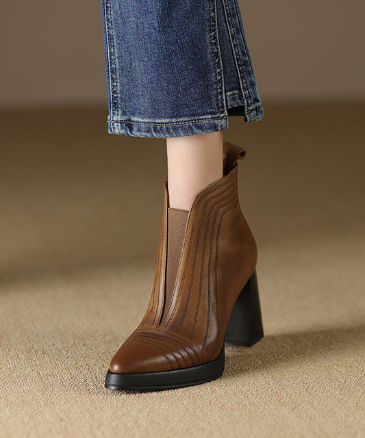 Polished Boots with an Effortless Classic Look