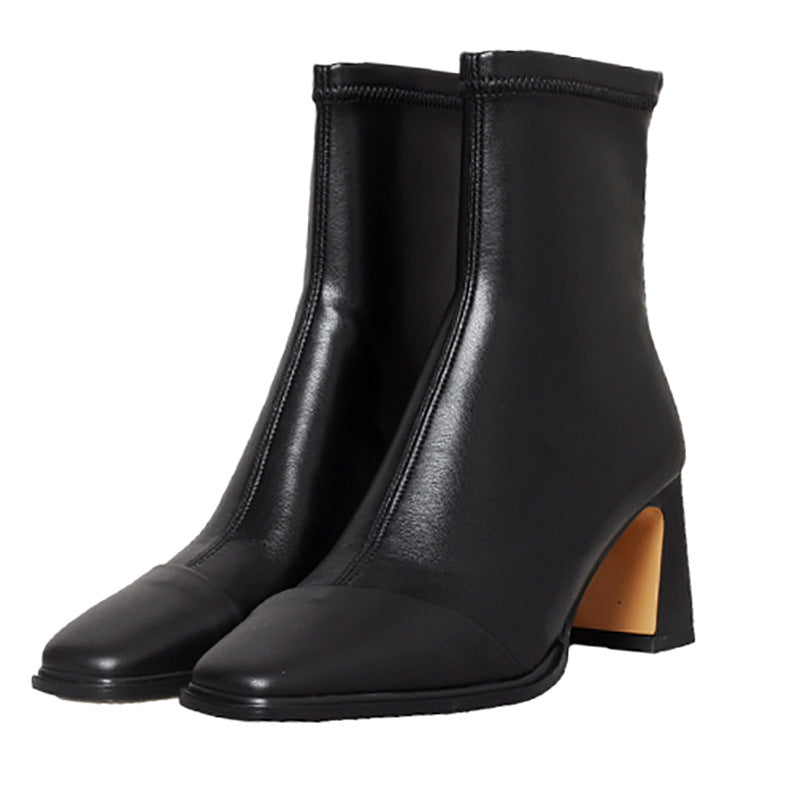 Classic Vintage Heels with a Flattering Fit