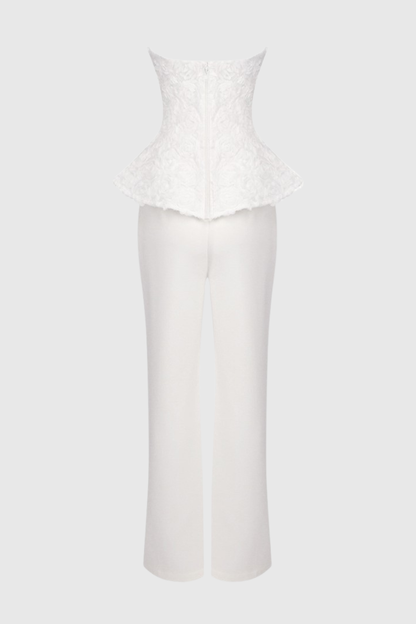 Classic Vintage Pants with a Flattering Fit