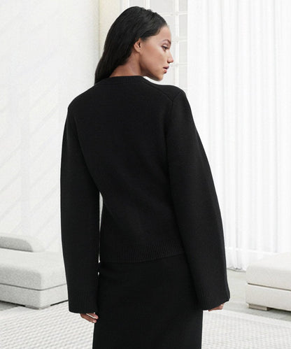 Polished Cardigan with an Effortless Classic Look