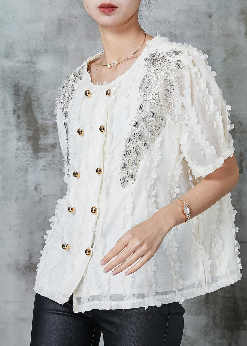 Sophisticated Shirt with a Clean Classic Look
