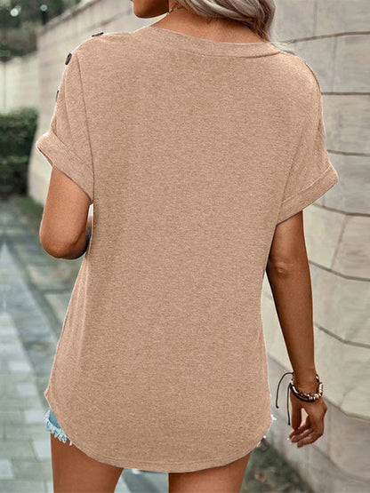 Beautifully Finished T-Shirt in a Timeless Design