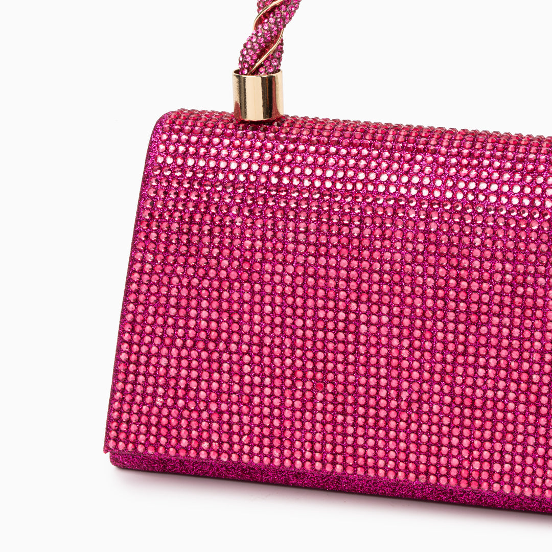 Beautifully Finished Bag in a Timeless Design
