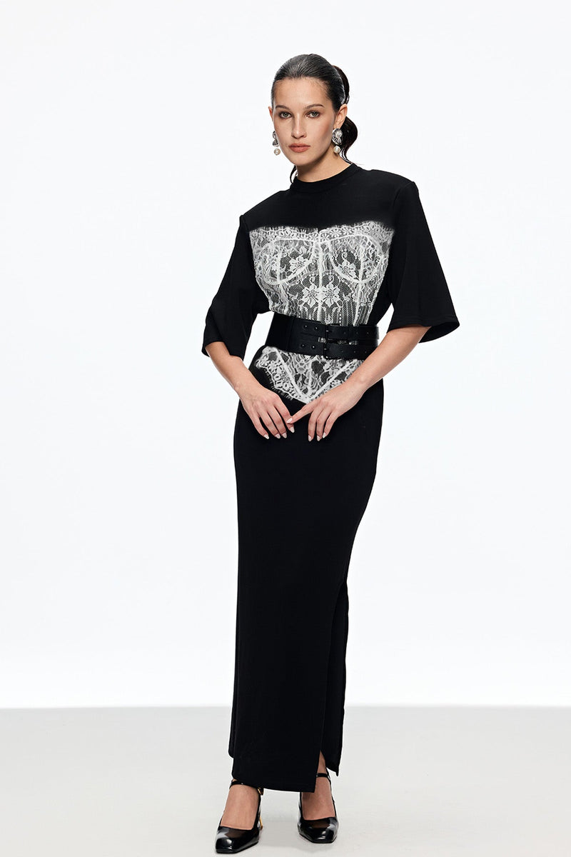 Beautifully Finished Dress in a Timeless Design