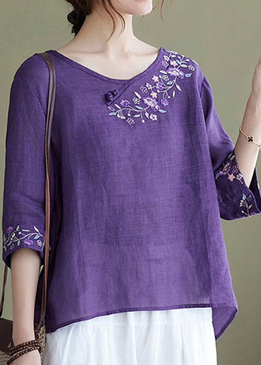 Classic Vintage Top with a Flattering Fit