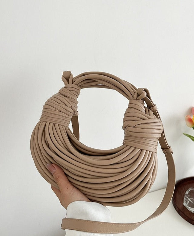 Gracefully Styled Bag for Any Occasion