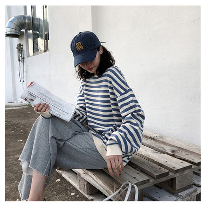 Classic Vintage Shirt with a Flattering Fit