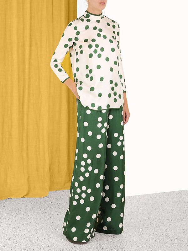 Well Tailored Pants with a Graceful Silhouette