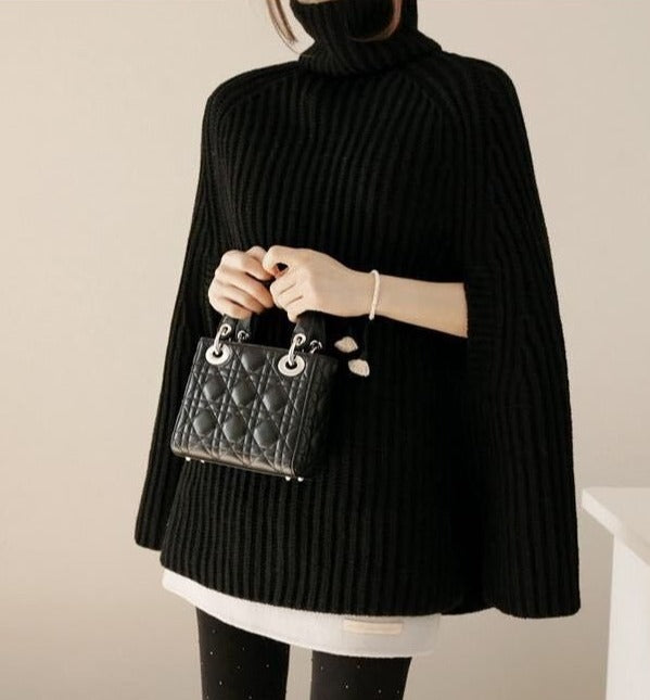 Effortlessly Elegant Sweater with a Timeless Design