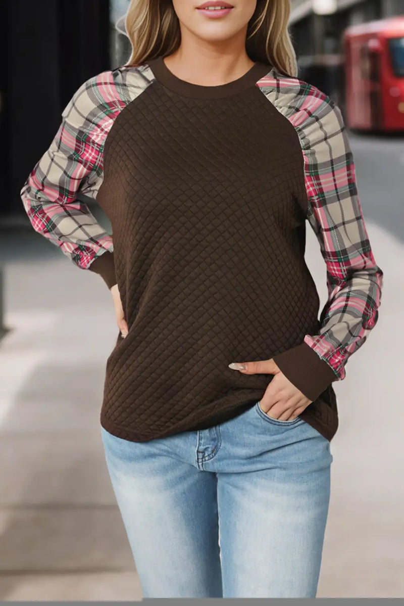 Effortlessly Elegant Shirt with a Timeless Design