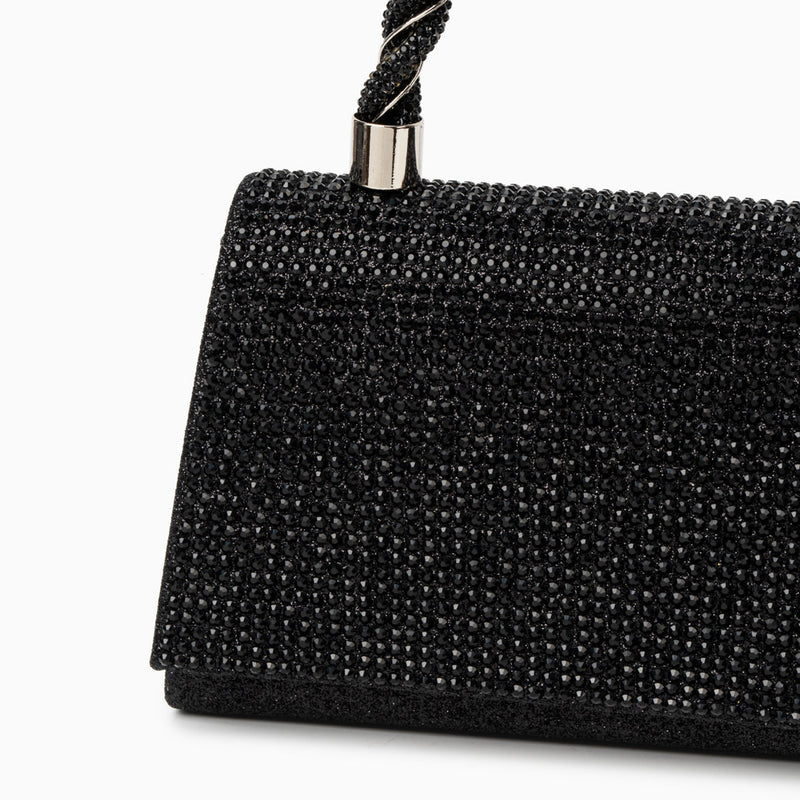 Beautifully Finished Bag in a Timeless Design