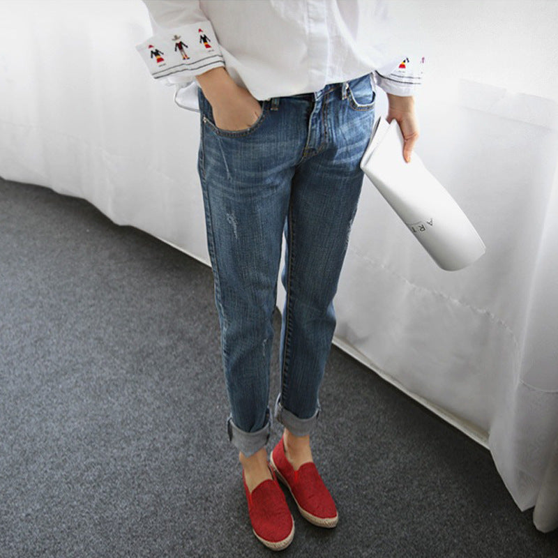 Effortlessly Elegant Garment with a Timeless Design