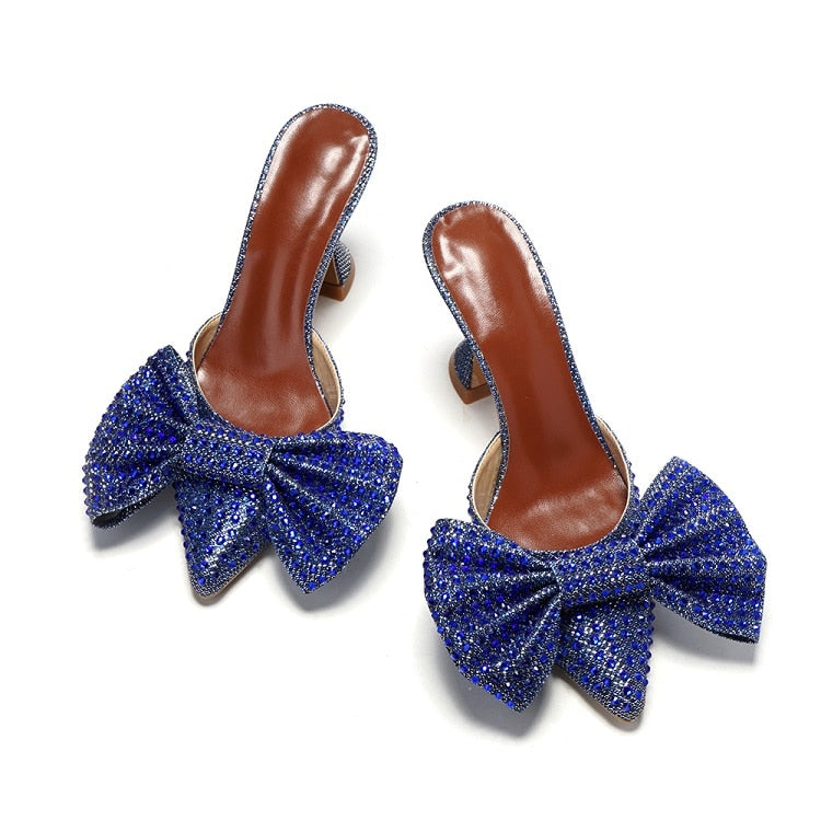 Classic Vintage Heels with a Flattering Fit