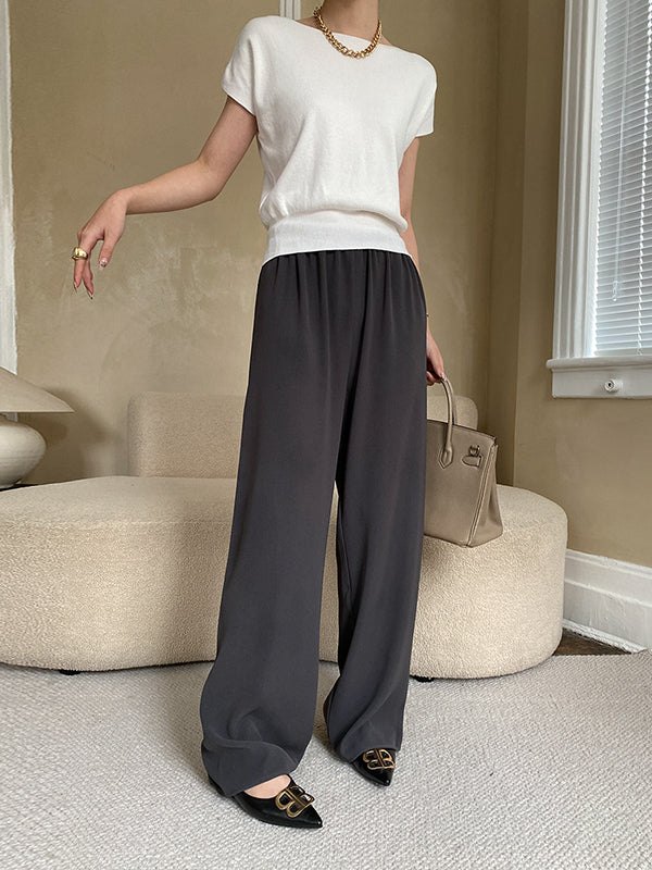 A Vintage Style Pullover with Delicate Timeless Details