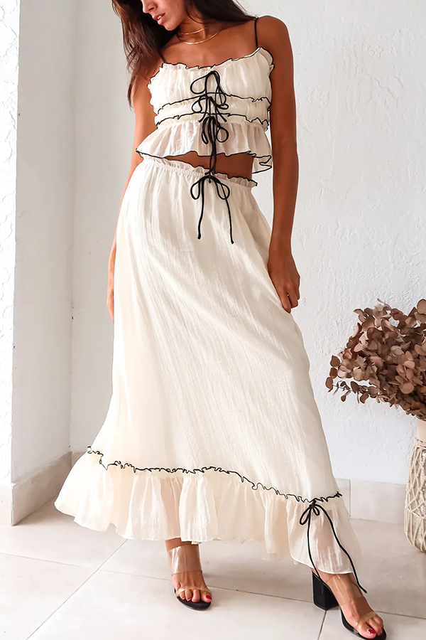Beautifully Finished Top in a Timeless Design