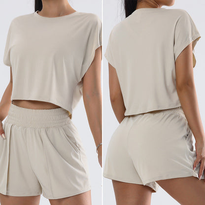Well Tailored Shirt with a Graceful Silhouette