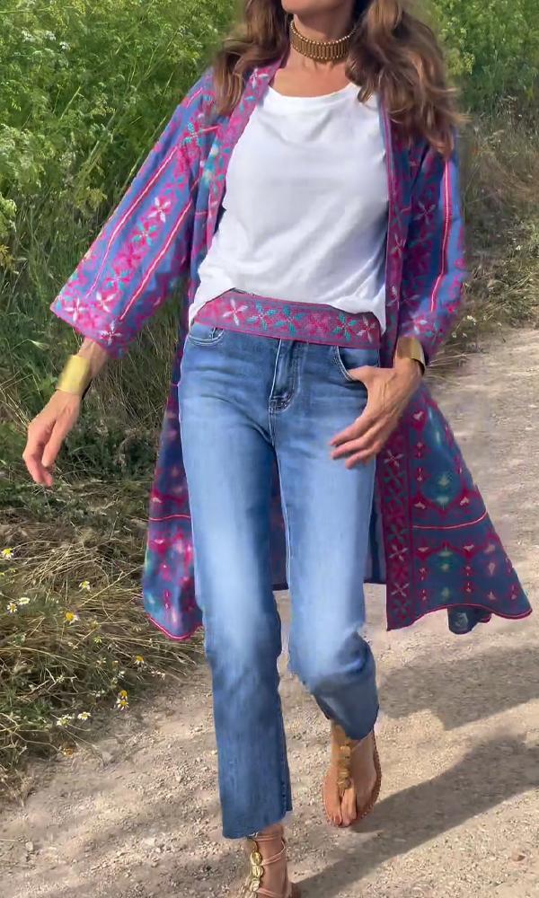 Beautifully Finished Top in a Timeless Design