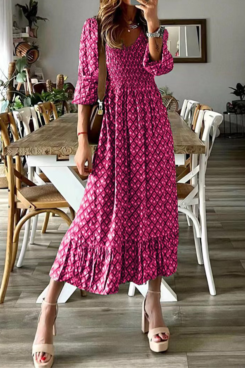 Classic Vintage & Enduringly Stylish Dress
