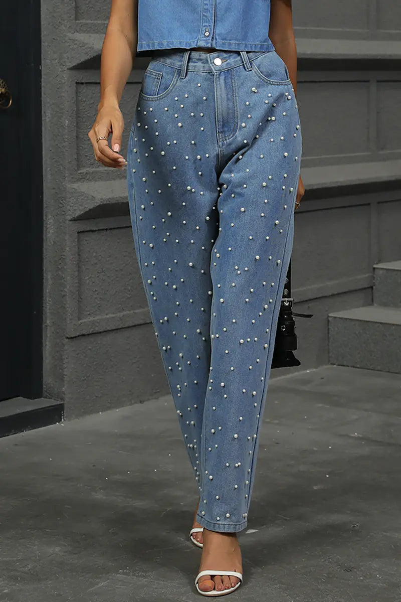 Gracefully Styled Pants for Any Occasion