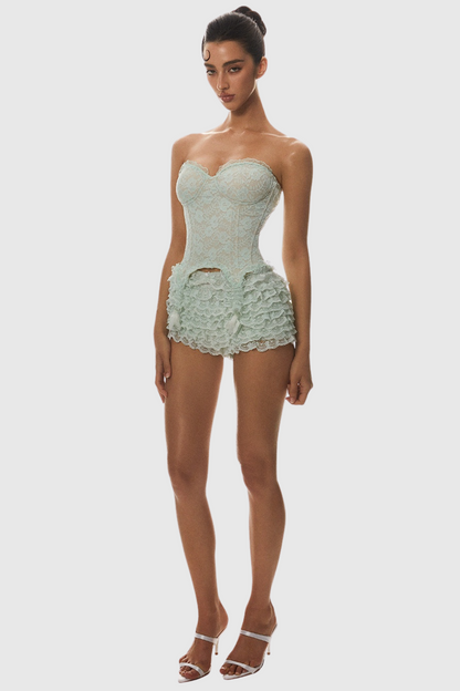 Well Tailored Garment with a Graceful Silhouette