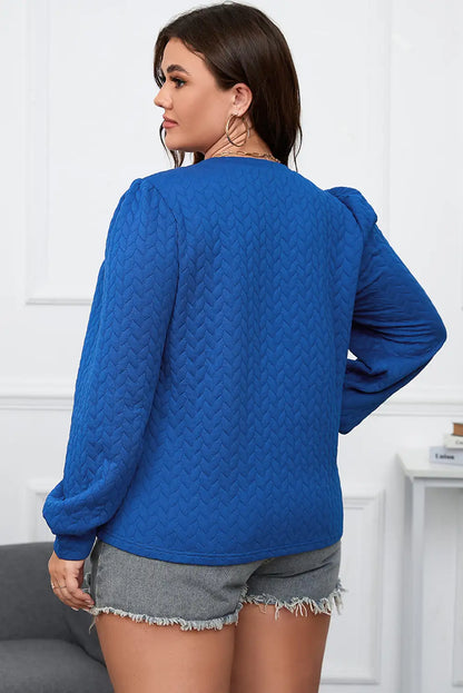 Beautifully Finished Top in a Timeless Design