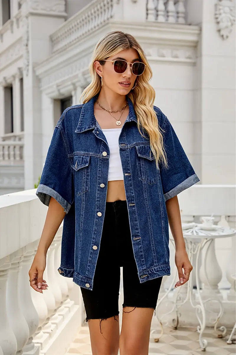 Well Tailored Jacket with a Graceful Silhouette