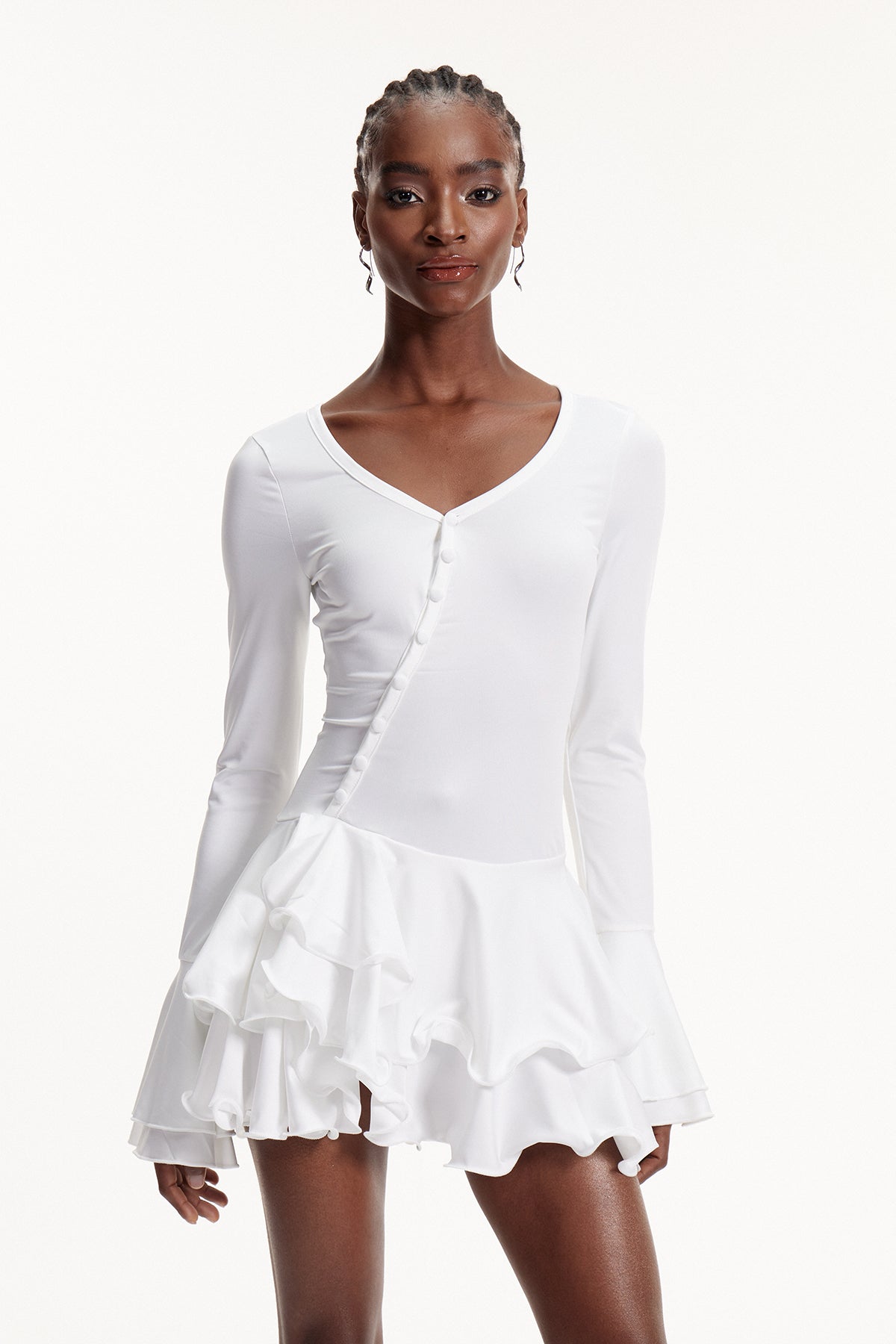 Well Tailored Dress with a Graceful Silhouette