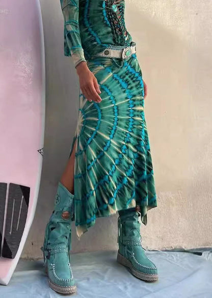 Classic Vintage Garment with a Flattering Fit