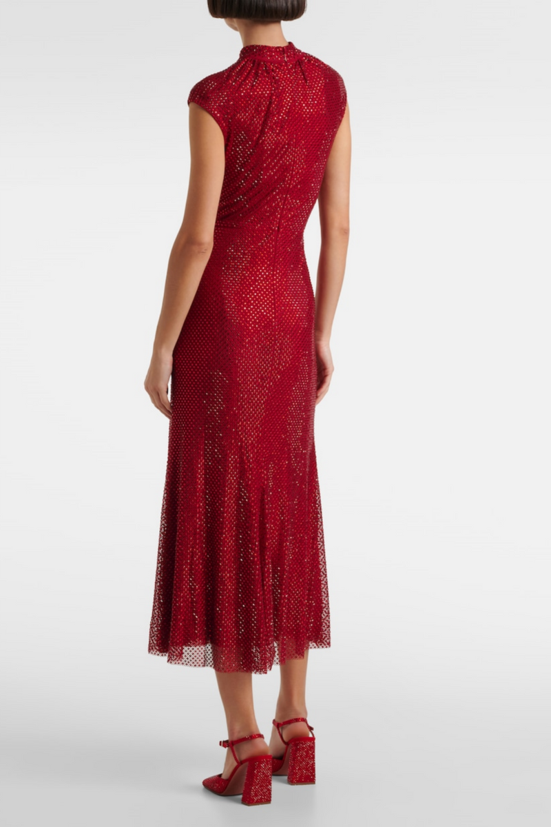 Classic Vintage Dress with a Flattering Fit