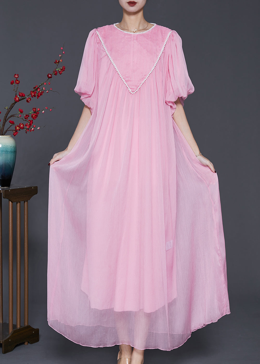Classic Vintage & Enduringly Stylish Dress