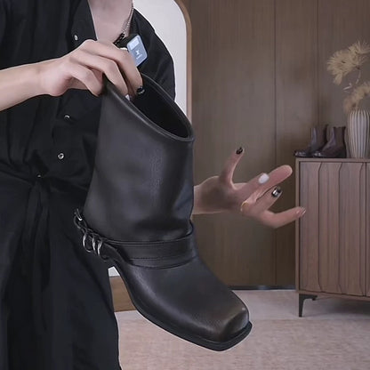 Beautifully Crafted Boots in a Classic Style