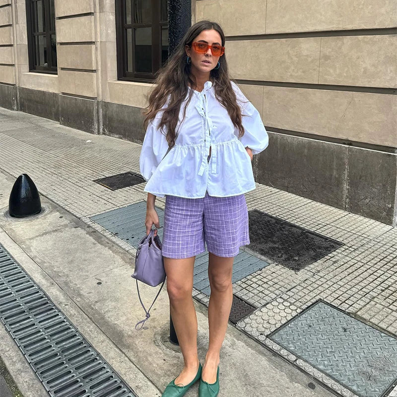 Effortlessly Elegant Shirt with a Timeless Design