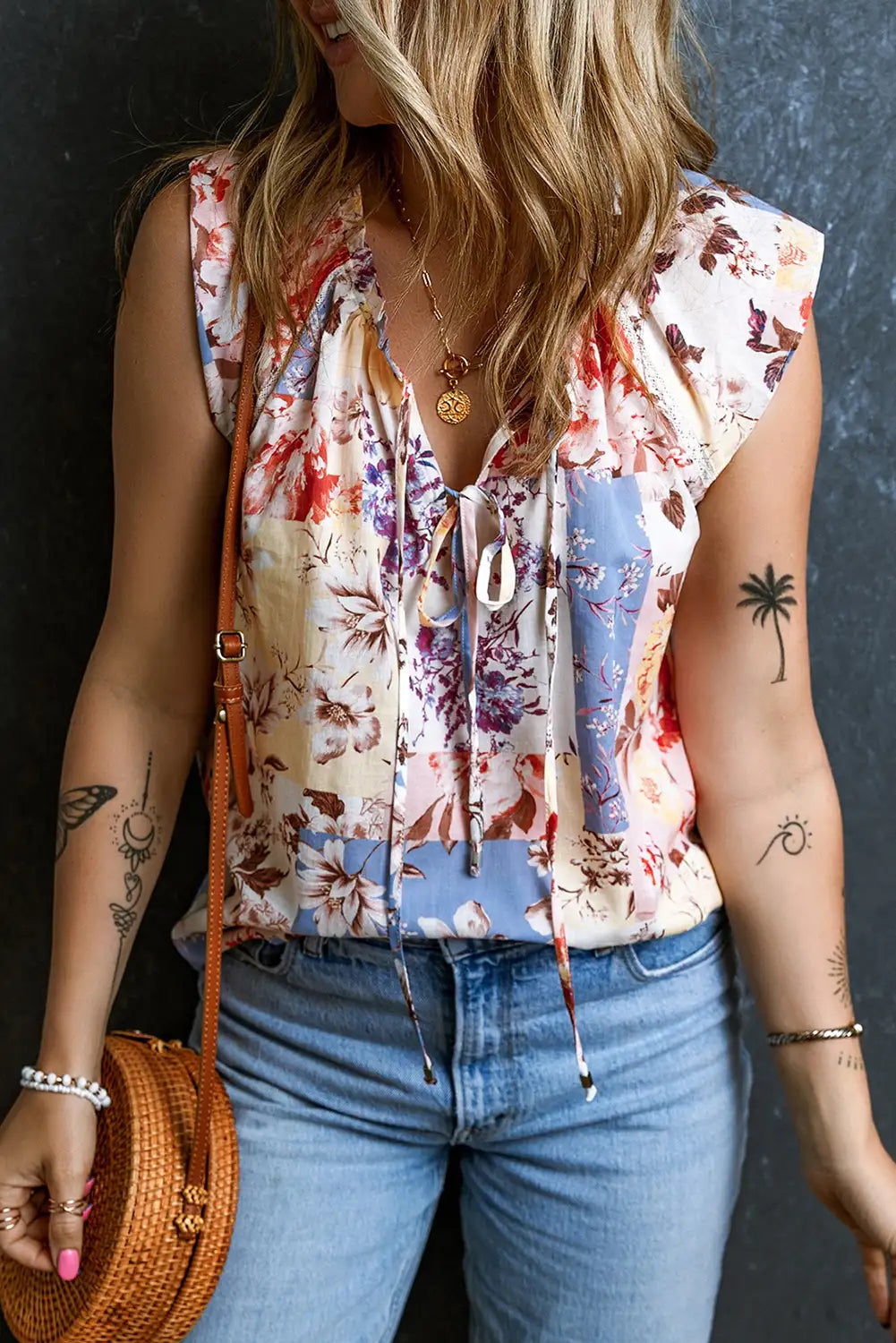 Classic Vintage Blouse with a Flattering Fit