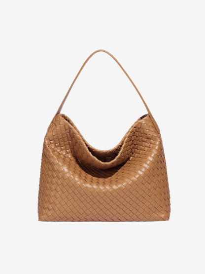 Beautifully Finished Bag in a Timeless Design