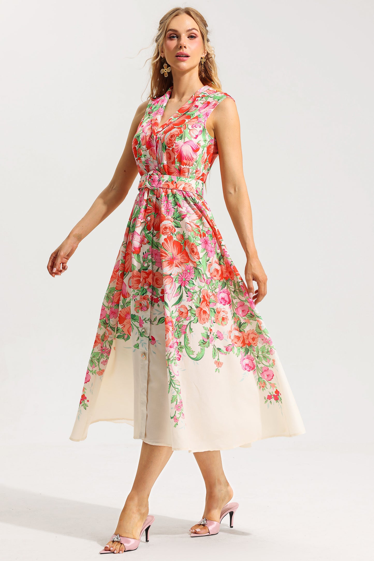 Sophisticated Dress with a Clean Classic Look