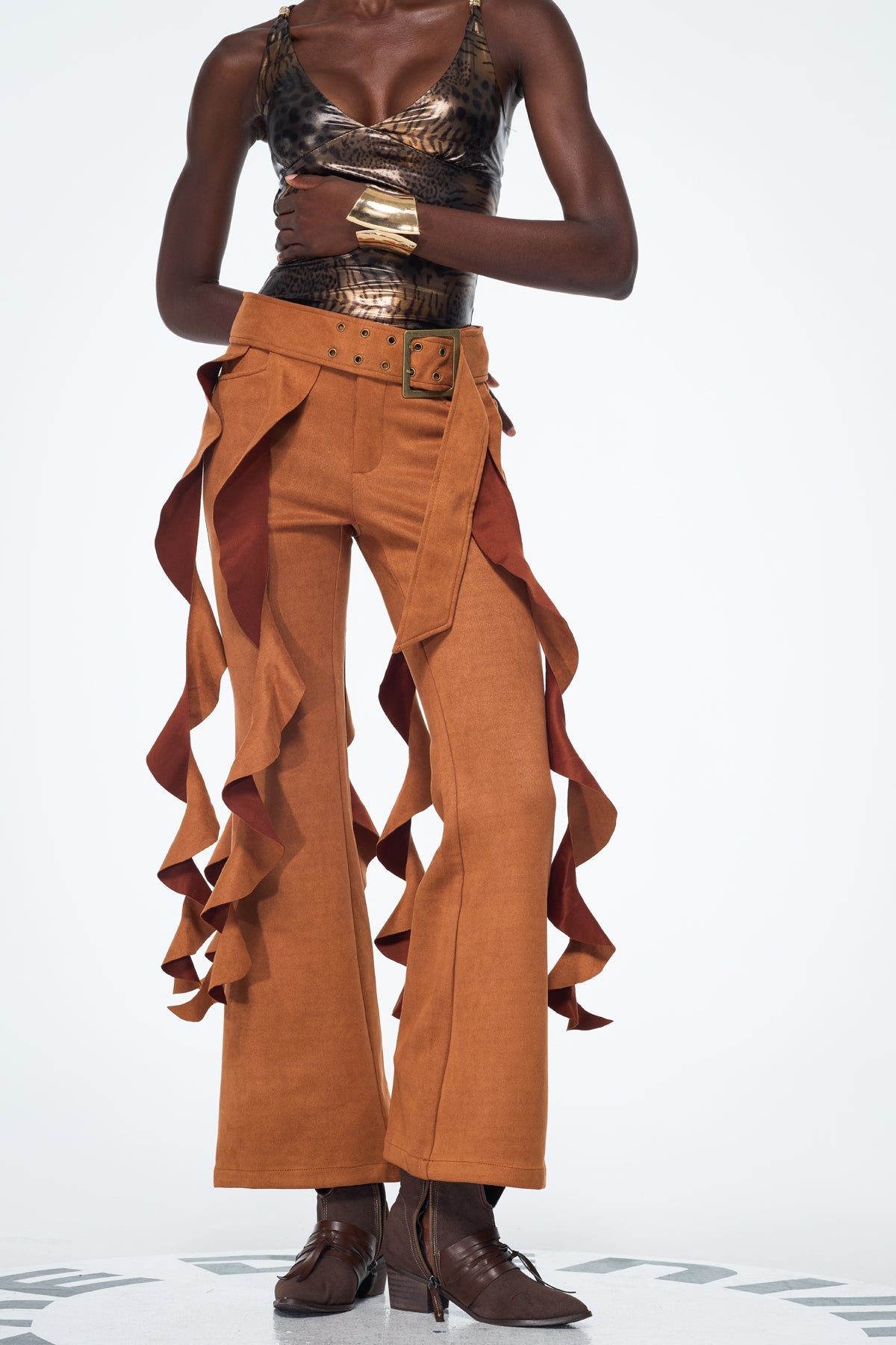 Polished Pants with an Effortless Classic Look