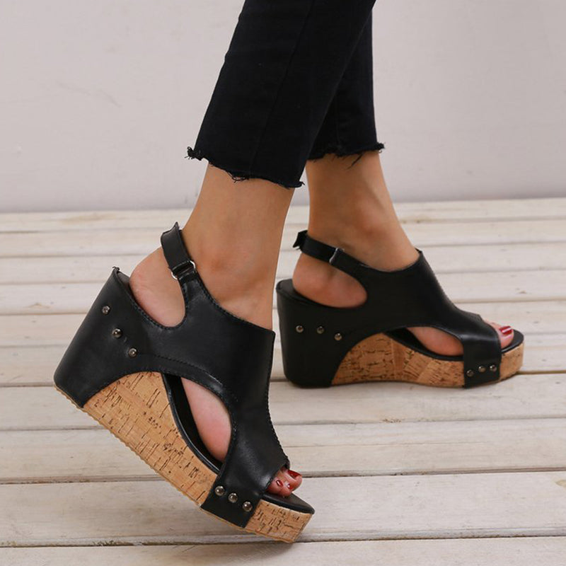 Elegantly Styled Shoes for Everyday Wear