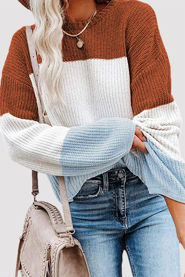 Well Tailored Top with a Graceful Silhouette