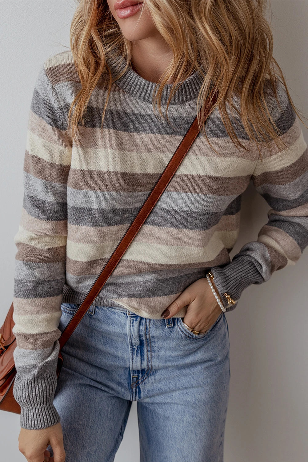 Classic Vintage Sweater with a Flattering Fit