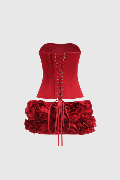 Effortlessly Elegant Garment with a Timeless Design