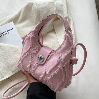 Beautifully Finished Bag in a Timeless Design