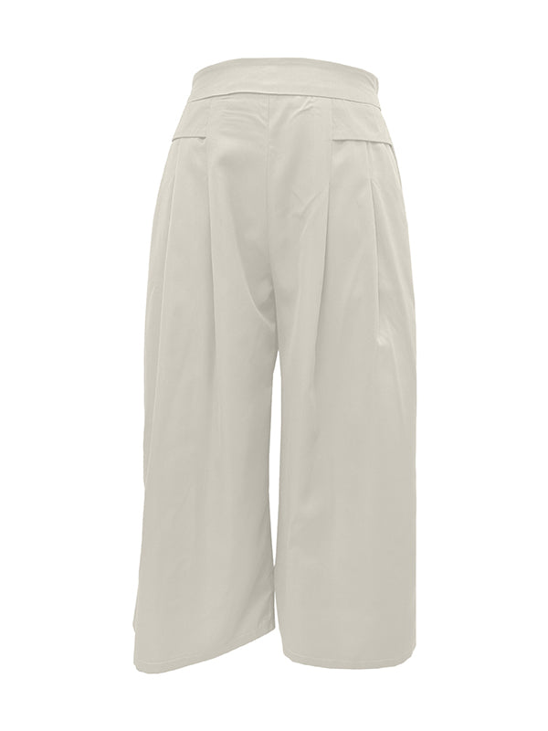 Classic Vintage Pants with a Flattering Fit