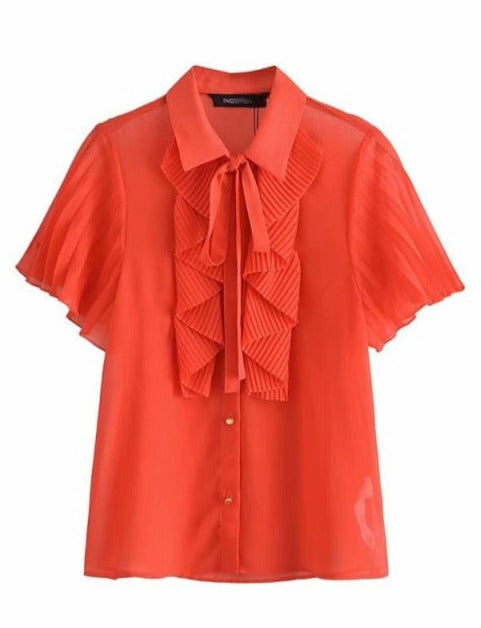 Beautifully Crafted Blouse in a Classic Style