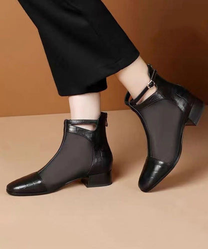 Polished Boots with an Effortless Classic Look