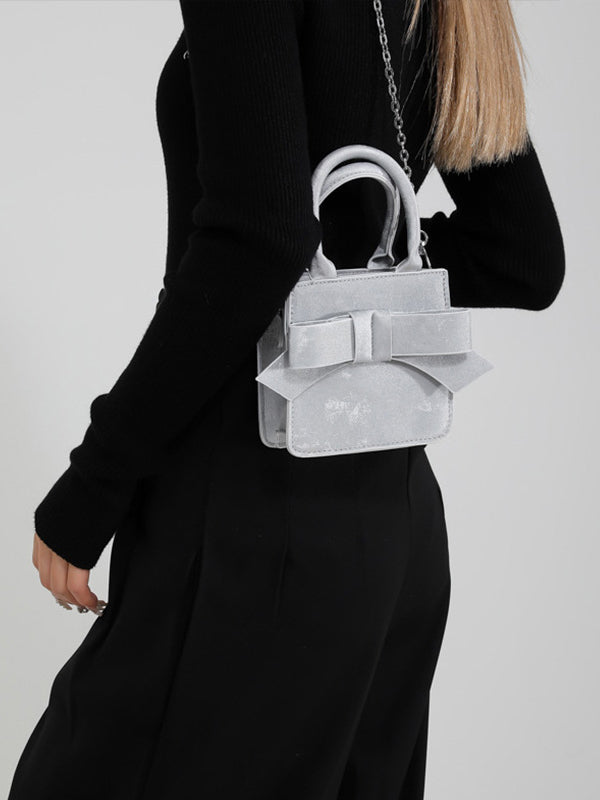 Beautifully Balanced Bag with Timeless Character