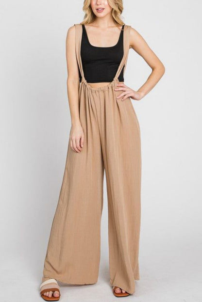 Well Tailored Trousers with a Graceful Silhouette