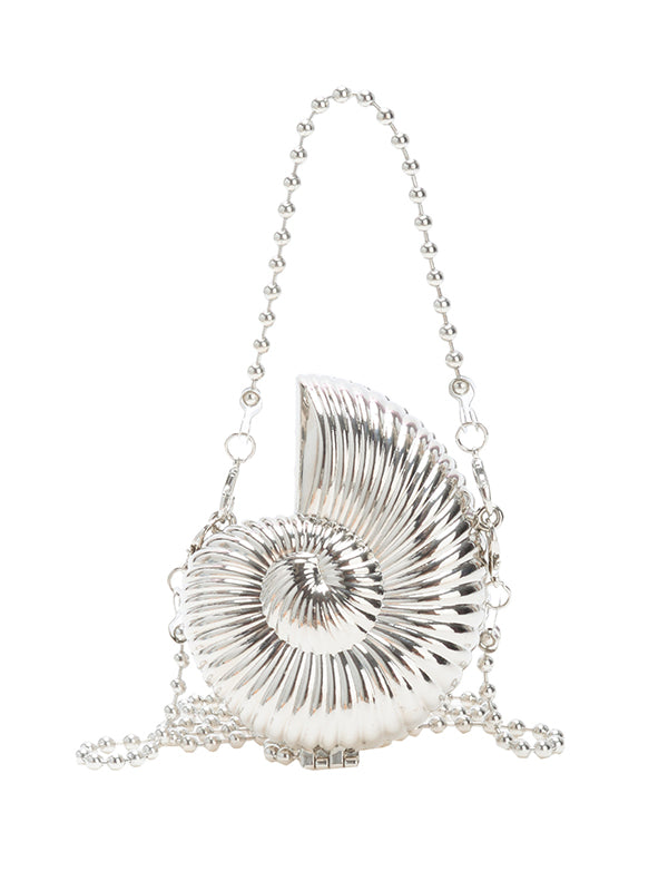 Gracefully Styled Bag for Any Occasion
