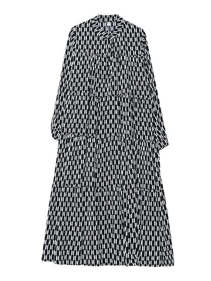 Gracefully Styled Dress for Any Occasion