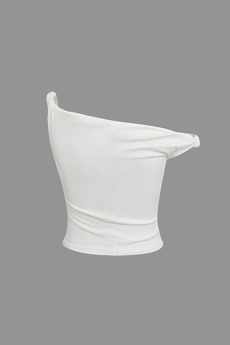 Effortlessly Elegant Top with a Timeless Design